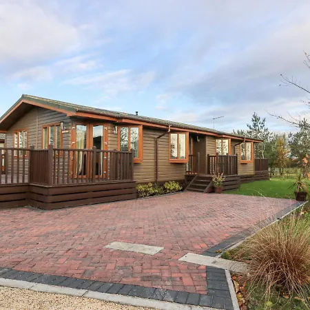 Holiday home Oakwood *
