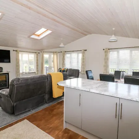 Oakwood Holiday home *